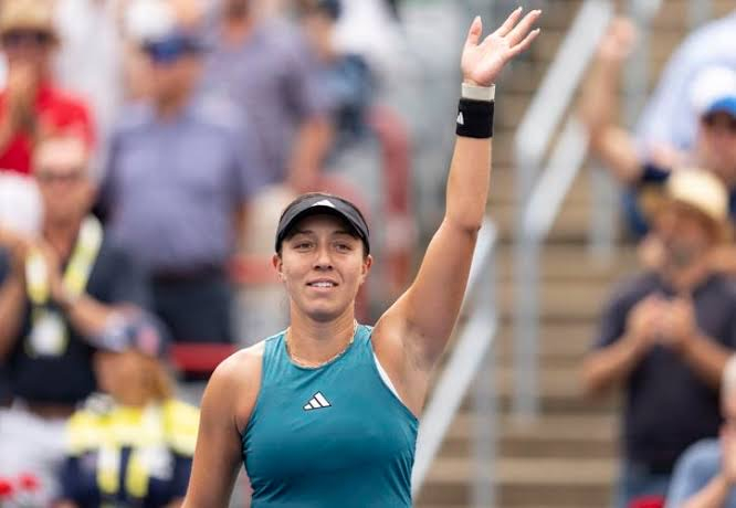 斯佩齐亚本 斯佩齐亚本