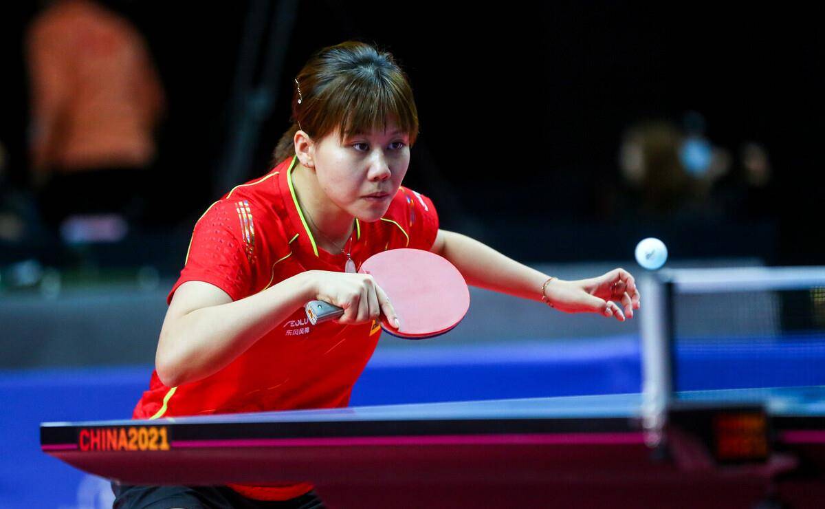 也是对观众 也是对观众